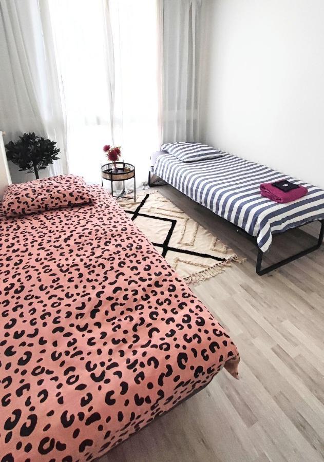 Bel Appartement Entre Disney Land Et Paris Chelles  Exteriér fotografie